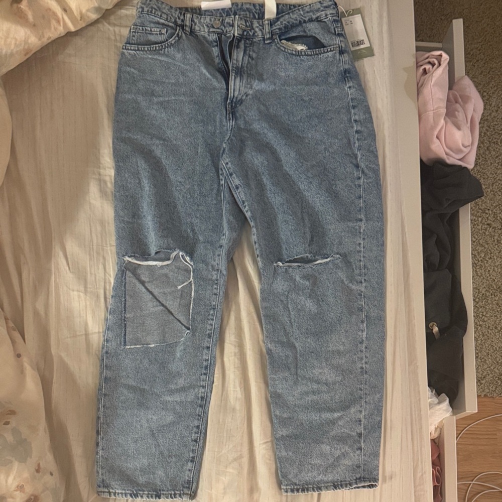 H&M Blue Distressed Women Jeans